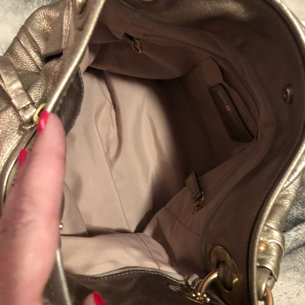 Coach Shoulder Bag - Picture 4 of 6